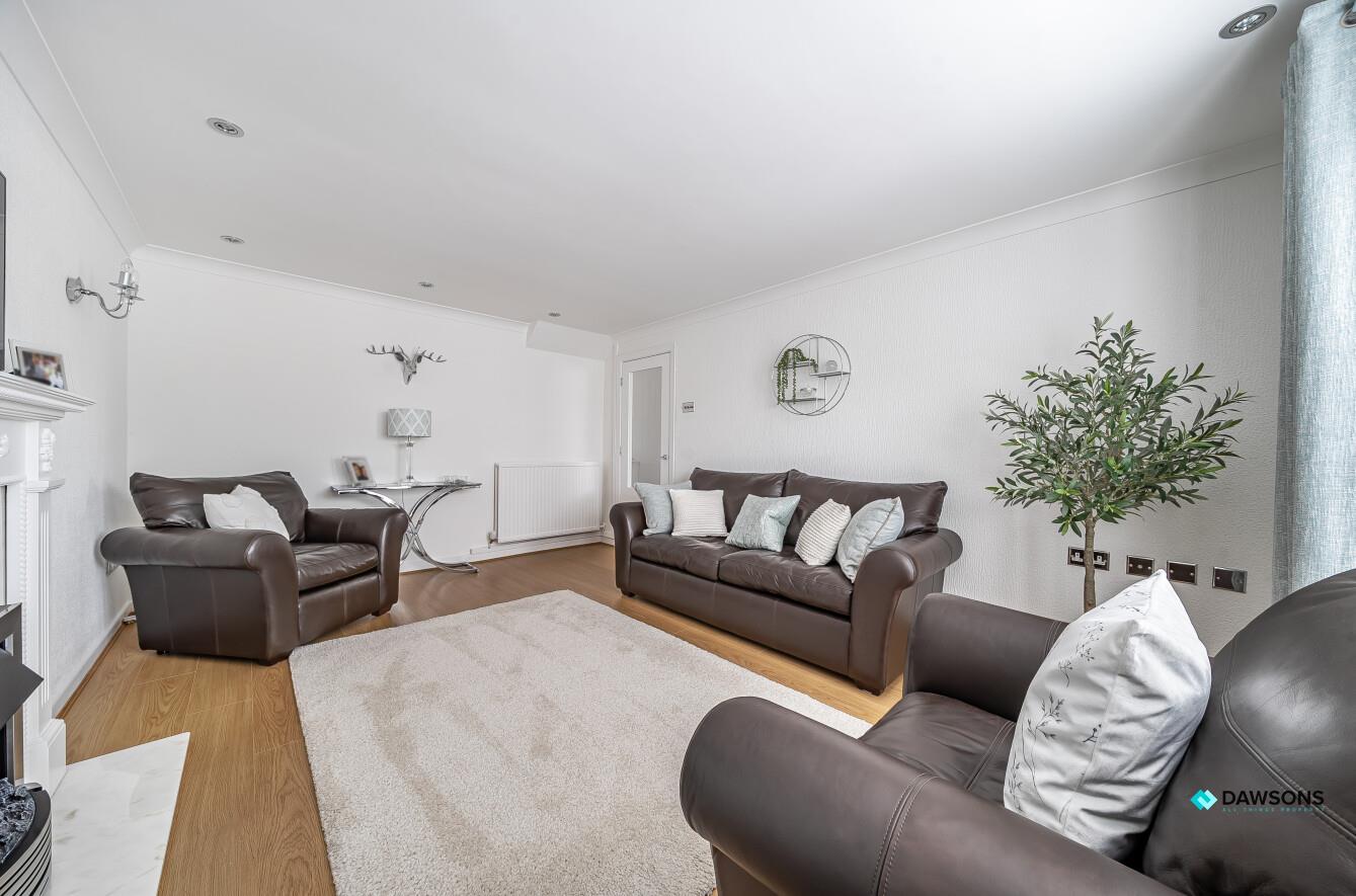 Highmead Avenue, Newton, Swansea, SA3 4TY